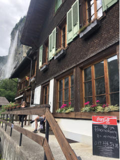 Jules Schmitte with view to the Staubbach fall